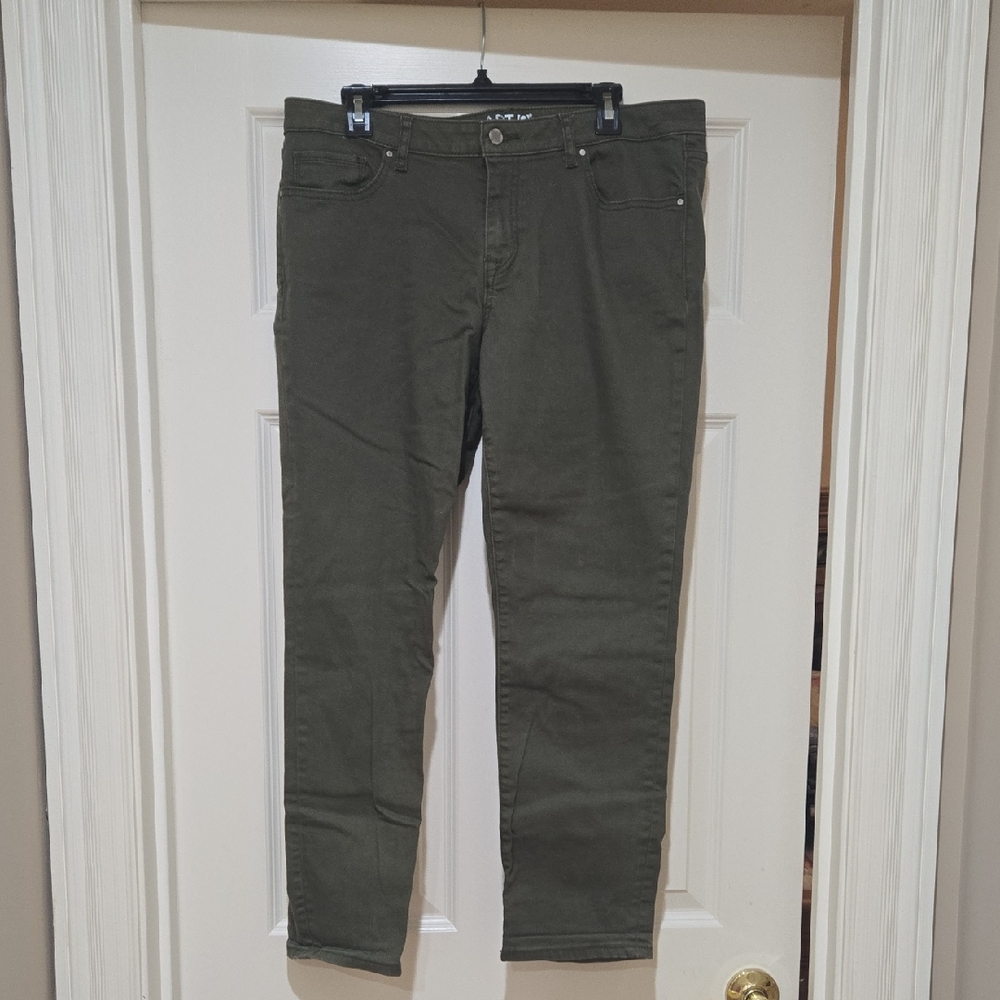 Essentials Womens Slim Jeans - Olive Green